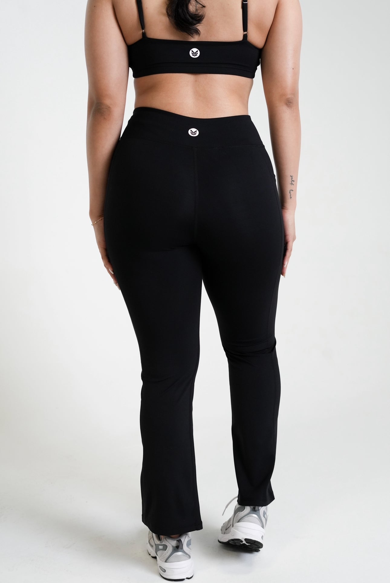 V Flare Legging