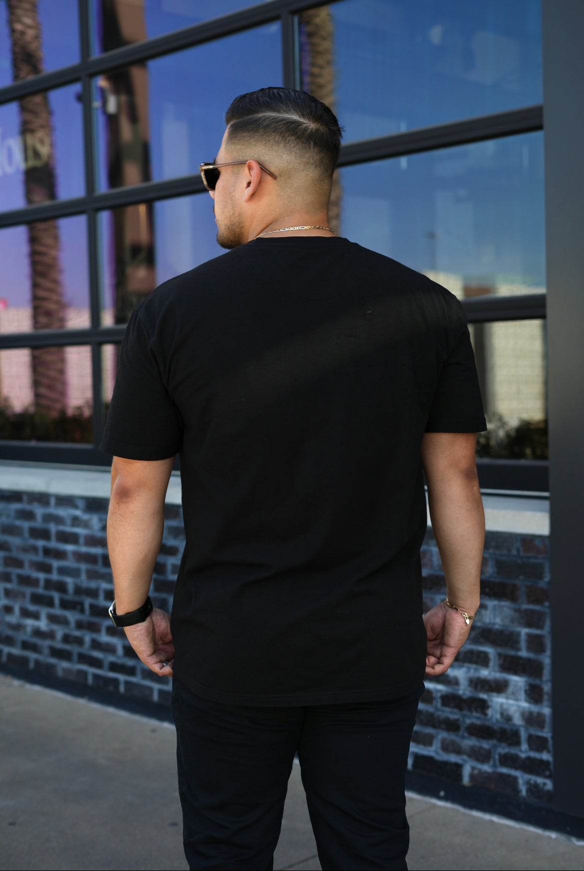 Essential Tee Black